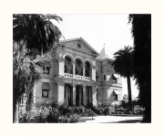 California County Courthouses: Kings