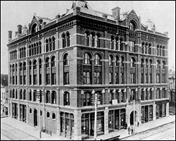 The court was located at 305 Larkin Street, San Francisco, from 1890 to 1896.